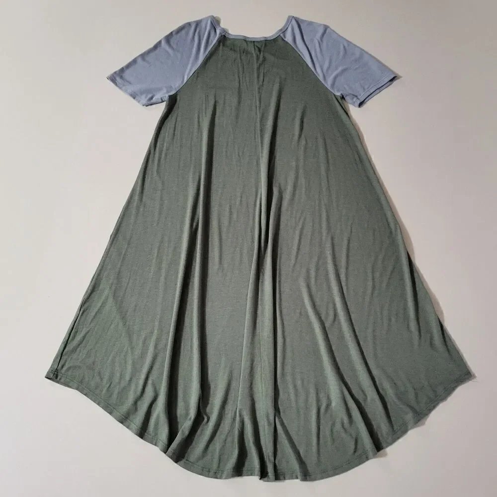 LuLaRoe Carly Green Swing Dress Scoop-neck Short Sleeve Hi-Low Hemline